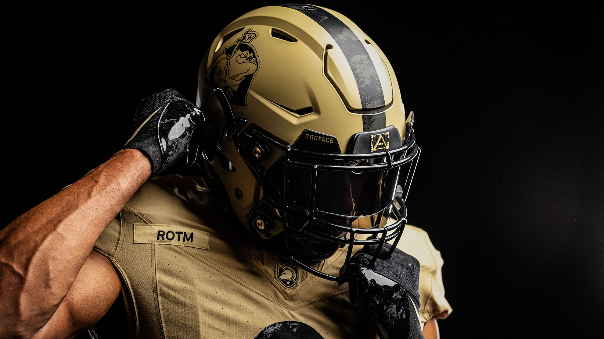 Army and Nike Team up for 2023 Army-Navy Uniform to Honor the Soldiers of  the 3rd Infantry Division - Army Navy Game, image size:1980x1113
